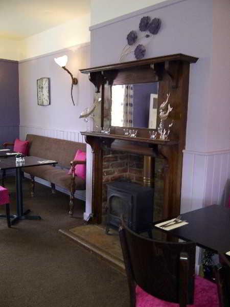 The King'S Head Hotel Holt  Exterior photo